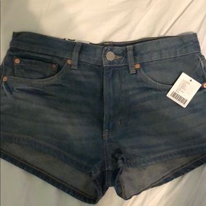 BDG DENIM MIDRISE SHORTS